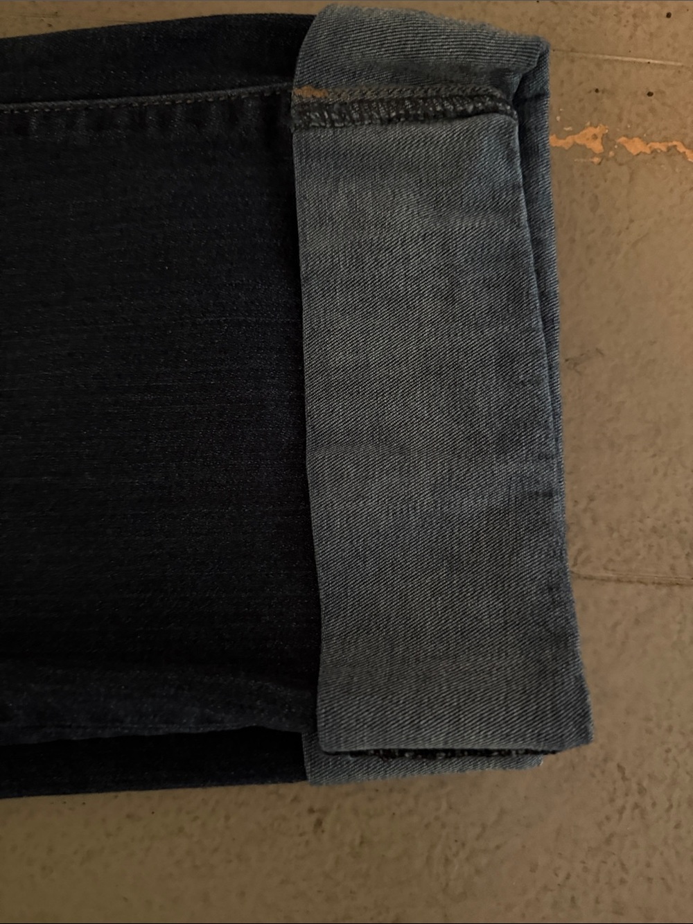 Liverpool Women's Dark Blue Crop Jeans - Picture 4 of 4